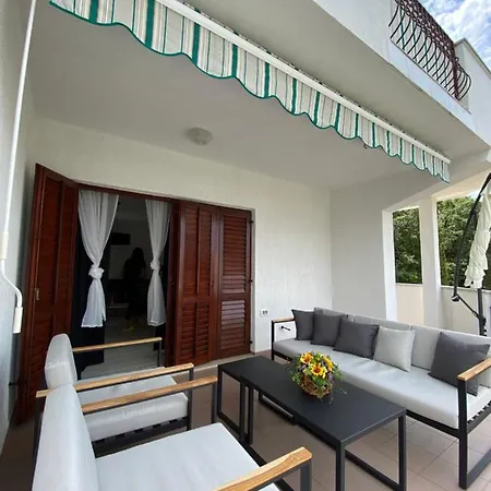 Jandom Apartment Malinska Exterior photo