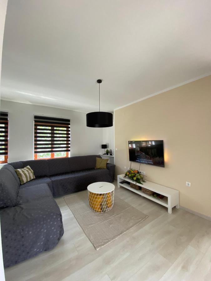Apartment Jandom *