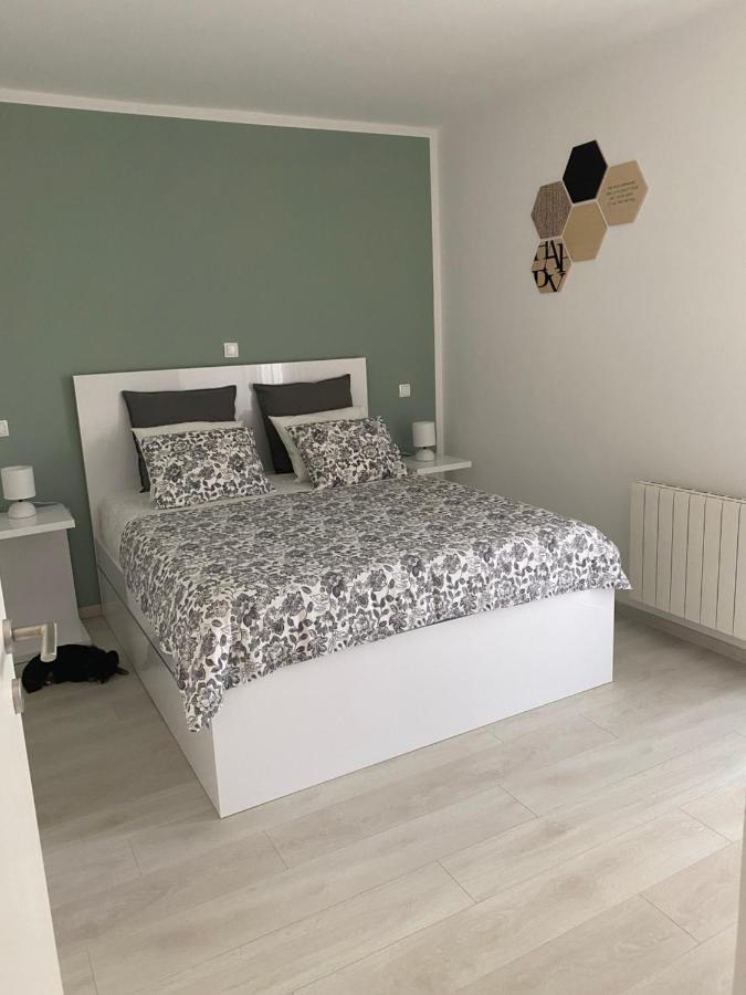 Jandom Apartman *