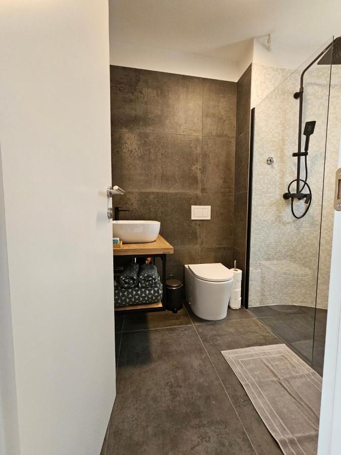 Apartment Jandom *